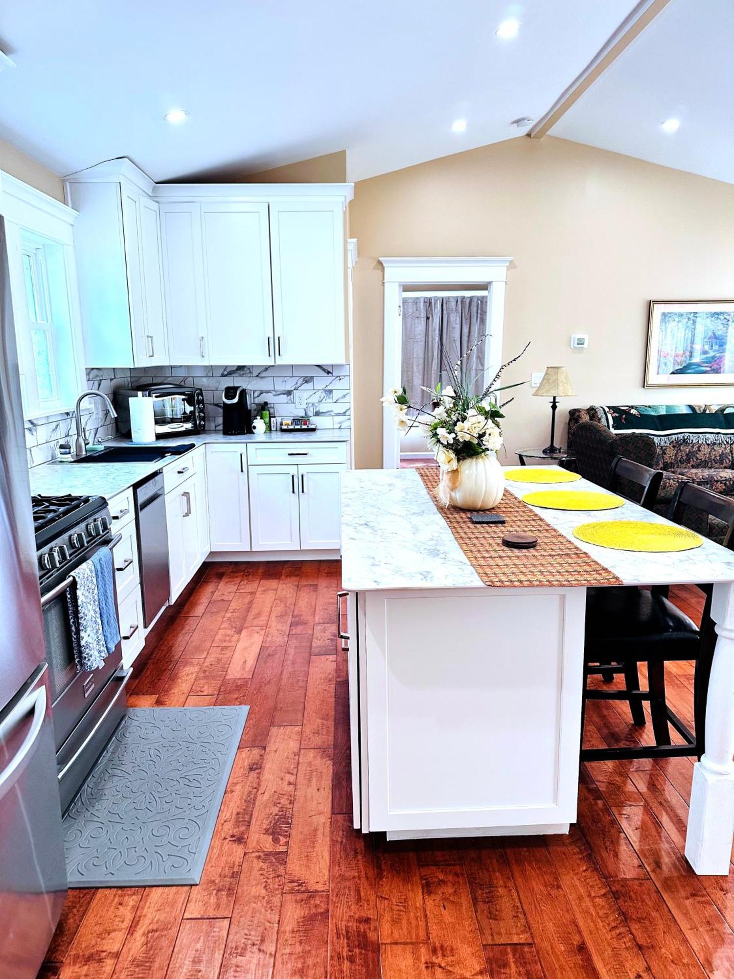 Delightful Dwelling Apartment Buffalo Luaran gambar